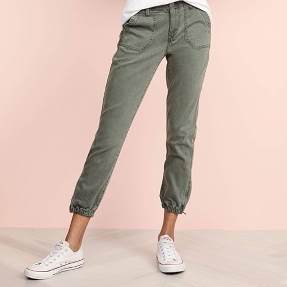 Paige Mayslie Cropped Jogger Ivy Green - Picture 1 of 7